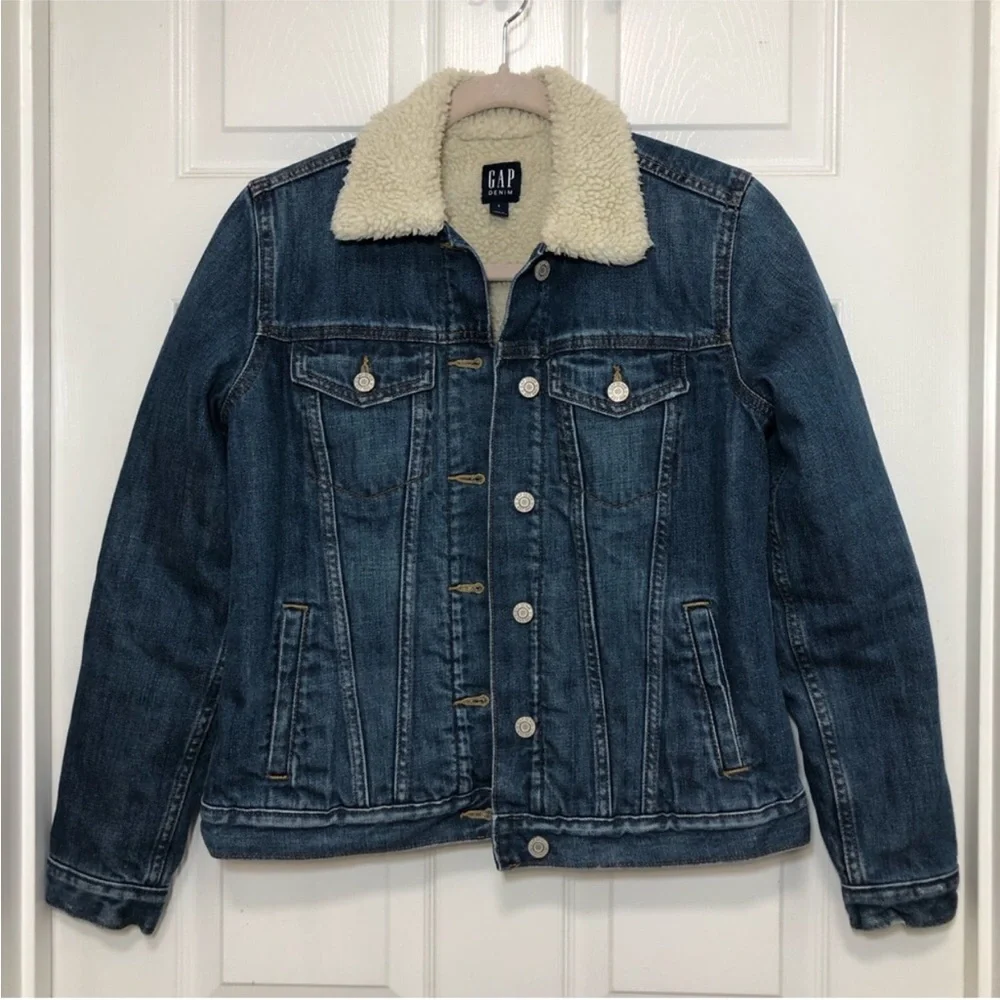 Gap Women's Sherpa-Lined Denim Jacket Medium Wash Jean Jacket S_2